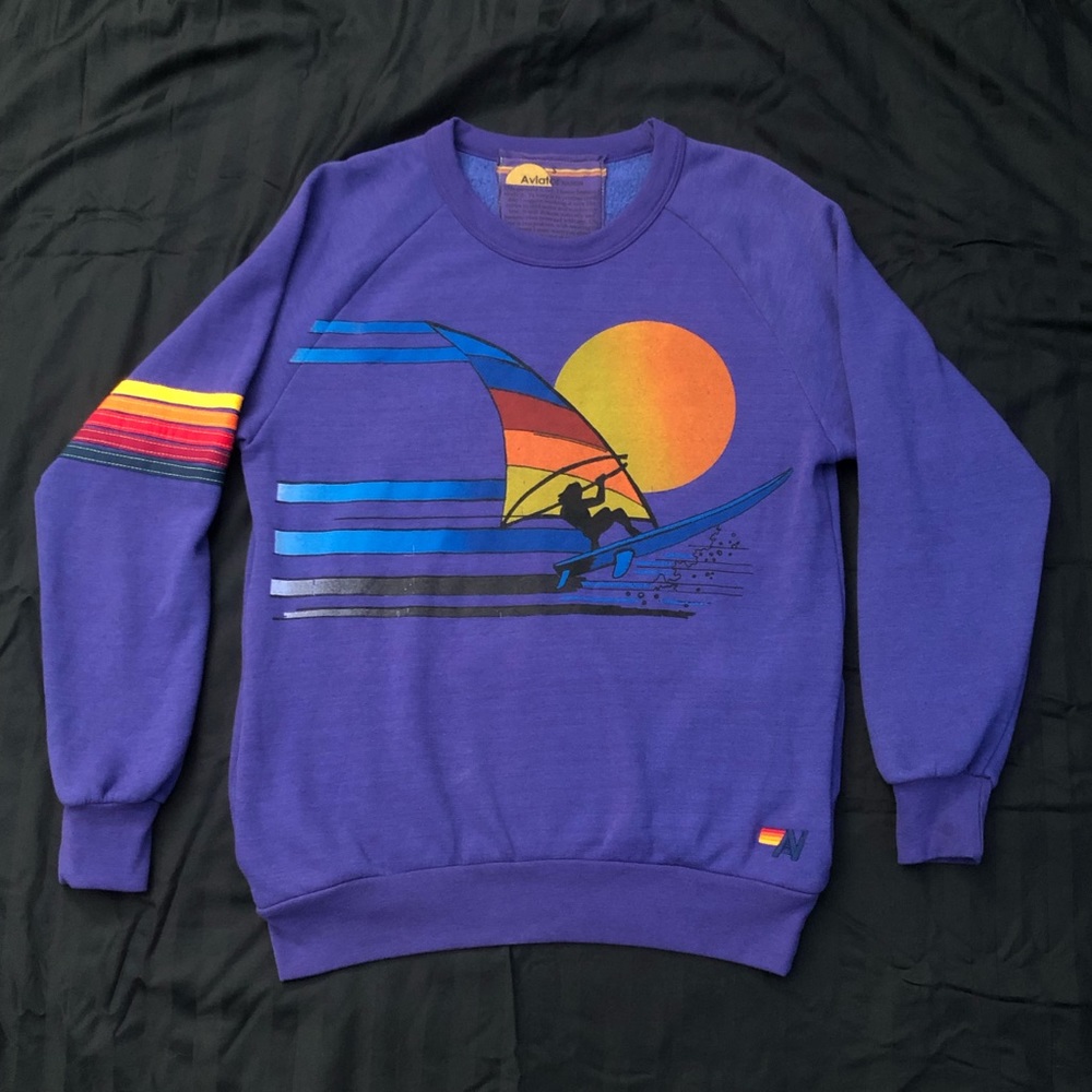 NWOT  AVIATOR NATION WINDSURF JUMP CREW SWEATSHIRT